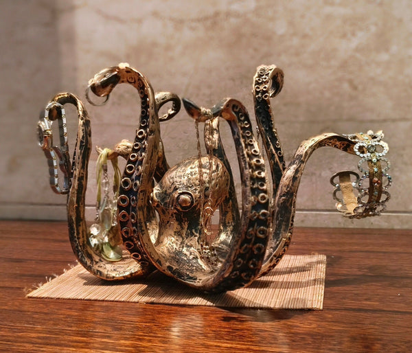 Retro Resin Octopus Desktop Statue